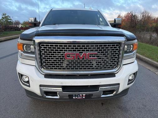 2016 GMC Sierra 2500 Denali