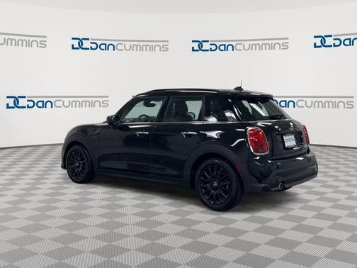 2022 MINI Hardtop Cooper