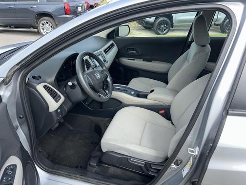 2021 Honda HR-V LX