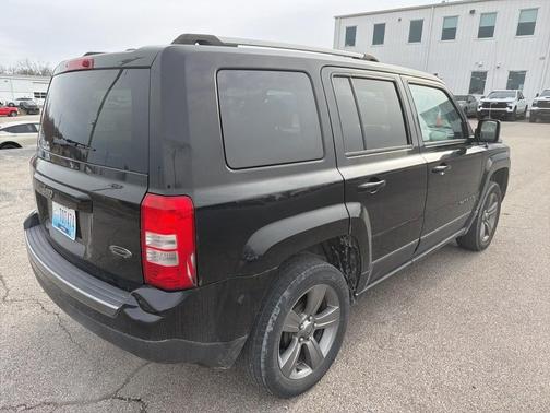2017 Jeep Patriot Sport