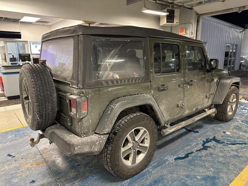 2022 Jeep Wrangler Unlimited Sport