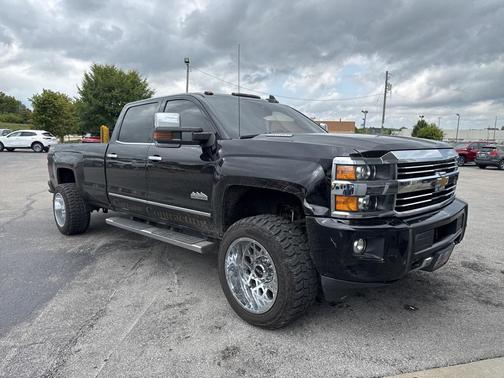 2016 Chevrolet Silverado 2500 High Country