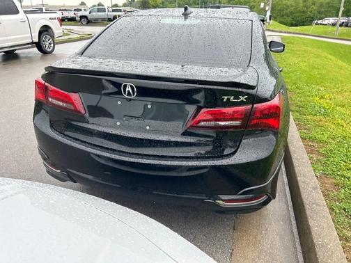 2017 Acura TLX V6 w/Technology Package