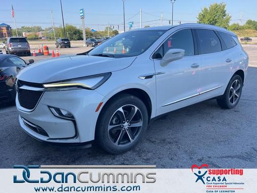 2022 Buick Enclave Essence