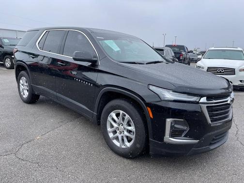 2023 Chevrolet Traverse LS