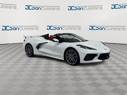 2025 Chevrolet Corvette Stingray w/2LT