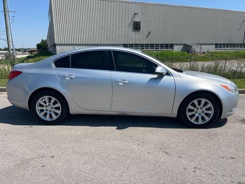 2012 Buick Regal Base