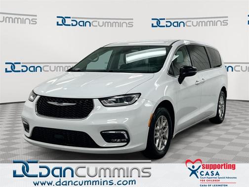 2024 Chrysler Pacifica Touring-L