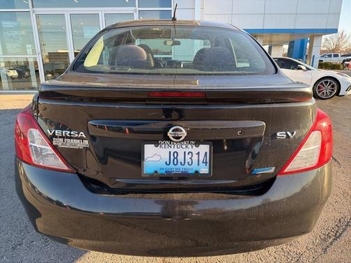 2013 Nissan Versa 1.6 SV