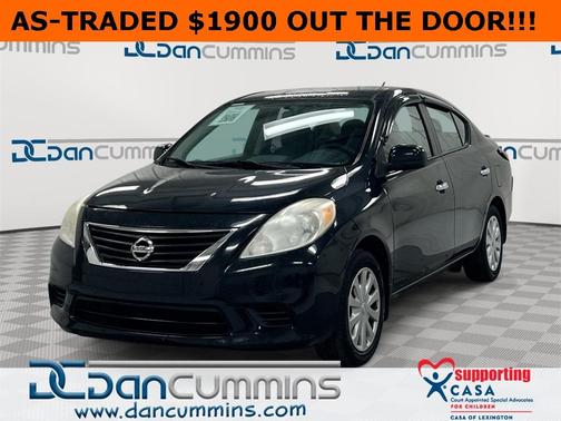 2013 Nissan Versa 1.6 SV
