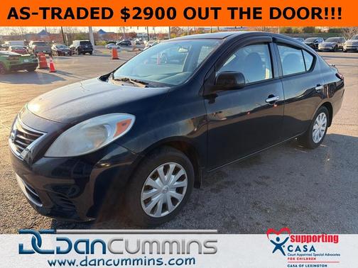 2013 Nissan Versa 1.6 SV