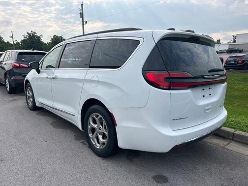 2023 Chrysler Pacifica Limited