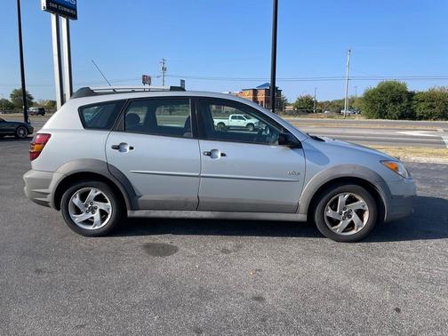 2005 Pontiac Vibe 
