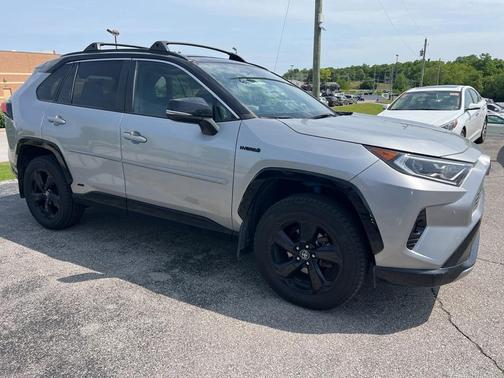 2020 Toyota RAV4 Hybrid XSE