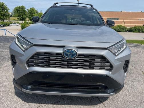 2020 Toyota RAV4 Hybrid XSE
