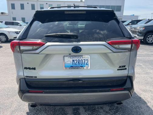 2020 Toyota RAV4 Hybrid XSE
