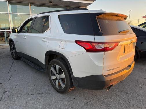 2020 Chevrolet Traverse LT Leather