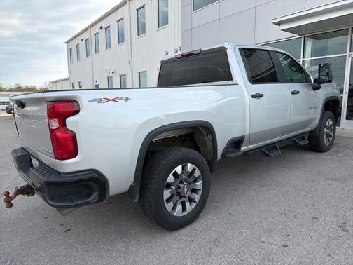2023 Chevrolet Silverado 2500 Custom