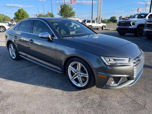 Daytona Gray Pearl Effect 2019 Audi S4 3.0T Premium