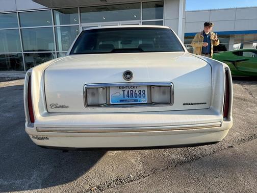 1999 Cadillac DeVille d'Elegance