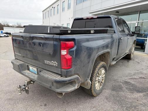 2022 Chevrolet Silverado 2500 High Country