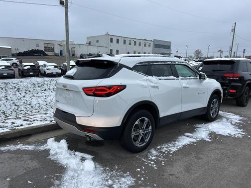 2024 Chevrolet Blazer LT