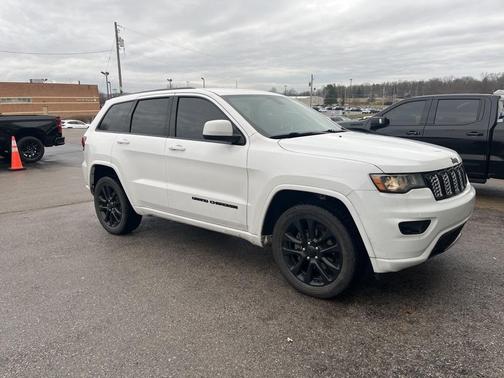 2020 Jeep Grand Cherokee Altitude
