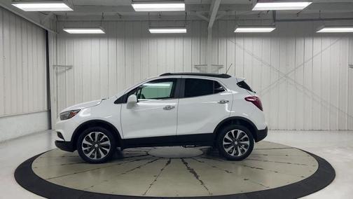 Summit White 2022 Buick Encore Preferred