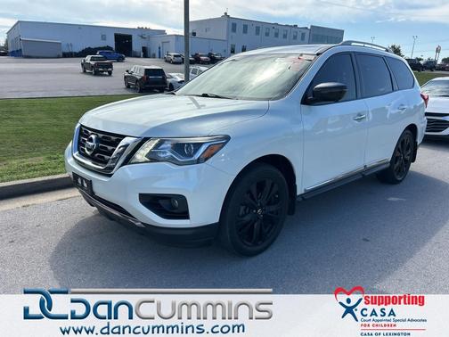2017 Nissan Pathfinder Platinum