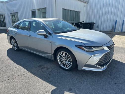 Celestial Silver Metallic 2021 Toyota Avalon Hybrid Limited