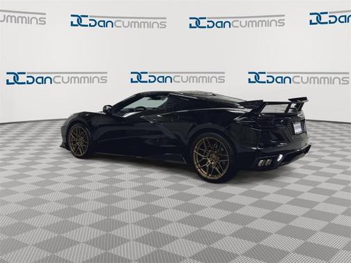 2025 Chevrolet Corvette Stingray w/1LT