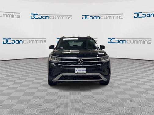 2023 Volkswagen Atlas 3.6L SE w/Technology