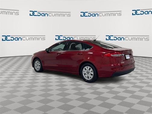 2019 Ford Fusion S