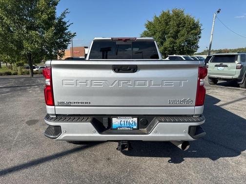 2022 Chevrolet Silverado 2500 High Country