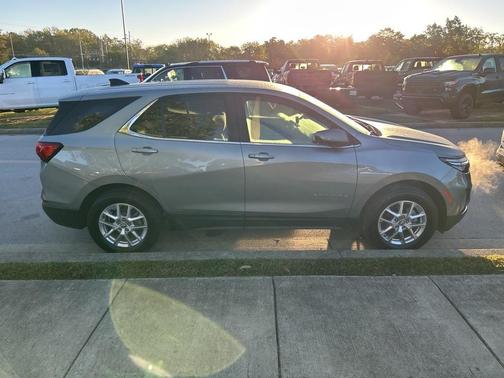 2023 Chevrolet Equinox 2LT