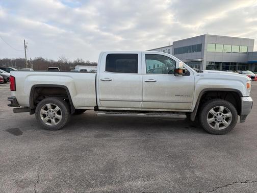 2019 GMC Sierra 2500 SLT