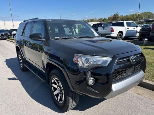 2024 Toyota 4Runner TRD Off Road