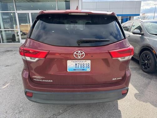 2017 Toyota Highlander SE
