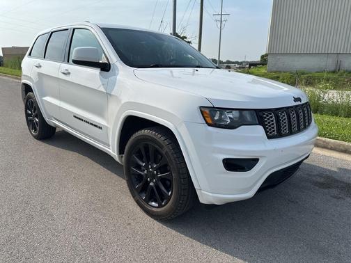 2017 Jeep Grand Cherokee Altitude