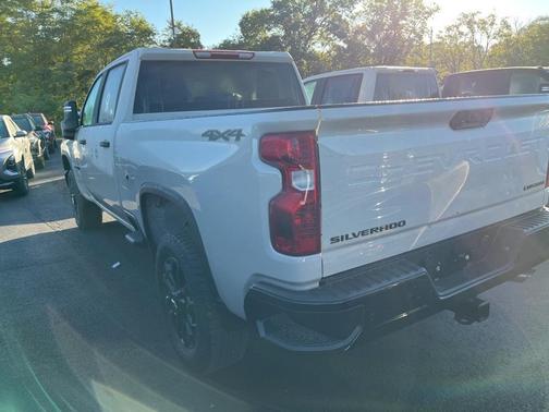 2026 Chevrolet Silverado 2500 Custom