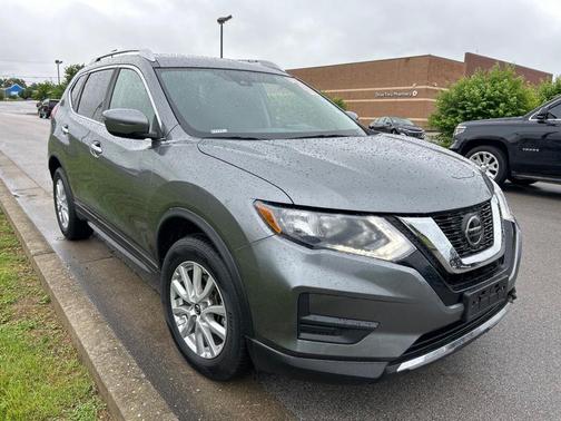 2020 Nissan Rogue SV