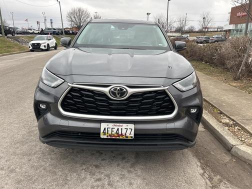 2023 Toyota Highlander LE