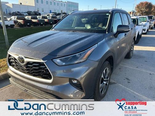 2024 Toyota Highlander LE