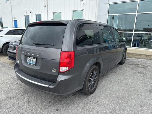 2016 Dodge Grand Caravan R/T