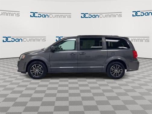 2016 Dodge Grand Caravan R/T
