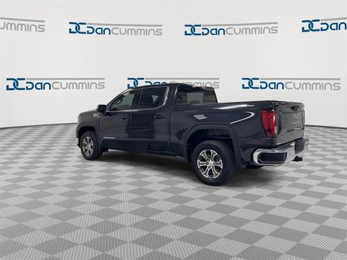 2025 GMC Sierra 1500 SLE