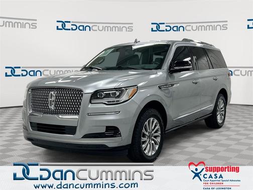 2023 Lincoln Navigator Standard