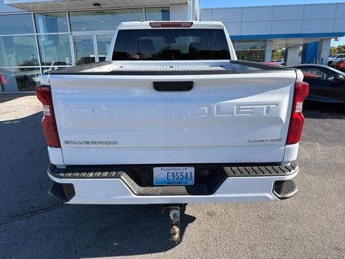 2023 Chevrolet Silverado 1500 Custom