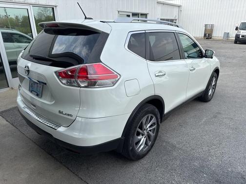 2015 Nissan Rogue SL