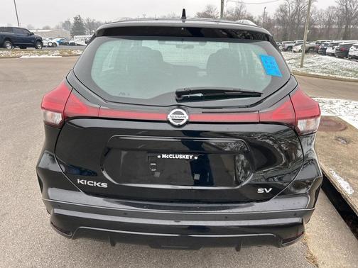 2021 Nissan Kicks SV